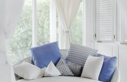 The Art of Interior Design: Choosing the Perfect Furniture Online